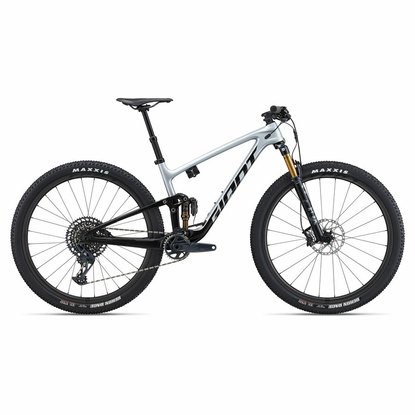 /images/2025_GIANT/Horsky bicykel GIANT Anthem Advanced 29 Pro 1 Supernova_1.jpg