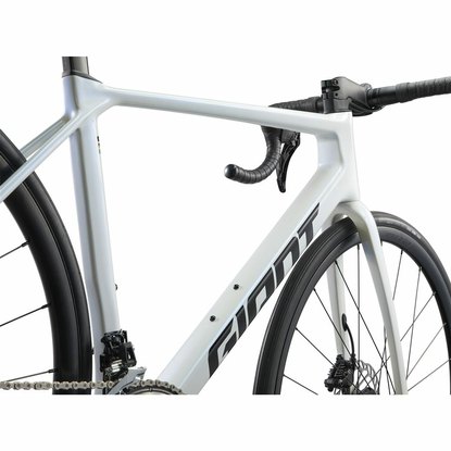 /images/2025_GIANT/bicykel GIANT TCR Adv 2 KOM  Illusion_1.jpg