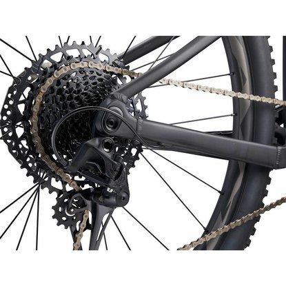 /images/2025_LIV/Horsky bicykel LIV Embolden 29 1 Black_4.jpg