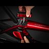 /images/2025_TREK/Bicykel_TREK_Domane_SLR7_Gen4_MetallicRedSmokeToRedCarbonSmoke_9.jpg