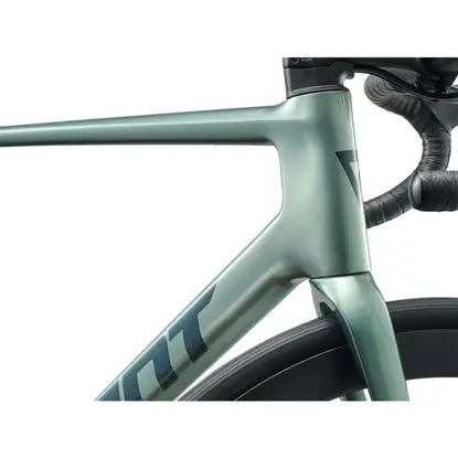 images/2026_GIANT/Cestny bicykel GIANT TCR Adv 0 PC Alpine Green_3.webp