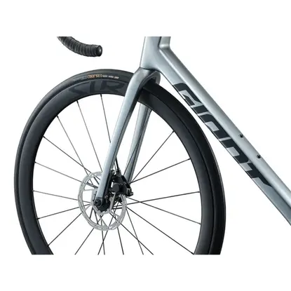 images/2026_GIANT/Cestny bicykel GIANT TCR Advanced Pro 1 AXS Tech Silver_4.webp