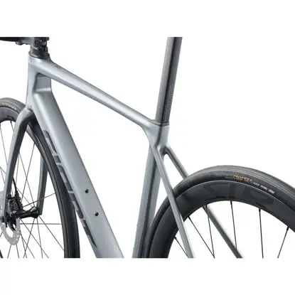 images/2026_GIANT/Cestny bicykel GIANT TCR Advanced Pro 1 Di2 Tech Silver_3.webp