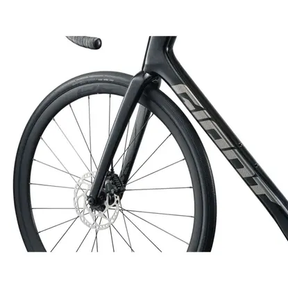images/2026_GIANT/Endurance bicykel Defy Adv 2 Abyss Black_2.webp