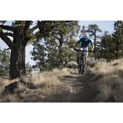 images/2026_GIANT/Horsky bicykel GIANT Anthem Adv SL 2 Mariana Blue_14.webp