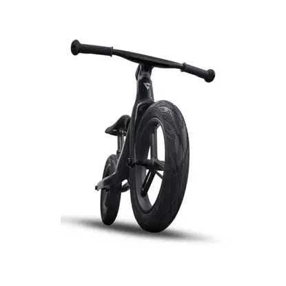 images/2026_GIANT/Karbonove odrazadlo GIANT PRE black_4.webp