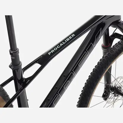 /images/2026_TREK/Horsky bicykel TREK Procaliber 9.6 Gen 3 Dark Star 2026_5.webp