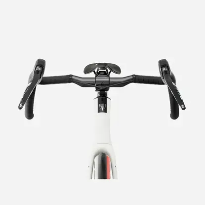 /images/2027_TREK/Cestny bicykel TREK Domane SL 6 AXS Gen 5 Matte Era White Deep Smoke 2027_3.webp