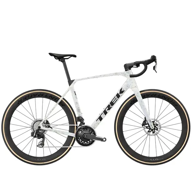 Cestný bicykel TREK Domane SLR 7 AXS Gen 5 Mother of Pearl/Silver Marble 2027
