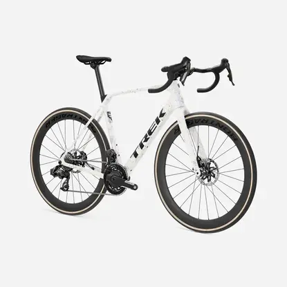 /images/2027_TREK/Cestny bicykel TREK Domane SLR 7 AXS Gen 5 Mother of Pearl Silver Marble 2027_2.webp