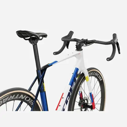 /images/2027_TREK/Cestny bicykel TREK Domane SLR 9 Gen 5 Navy Smoke Trek White 2027_4.webp