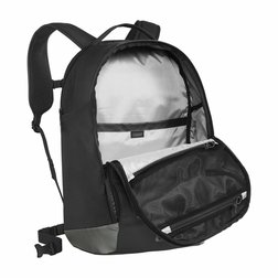 CAMELBAK HAWG Commute 30 Black otevreny 01.jpg