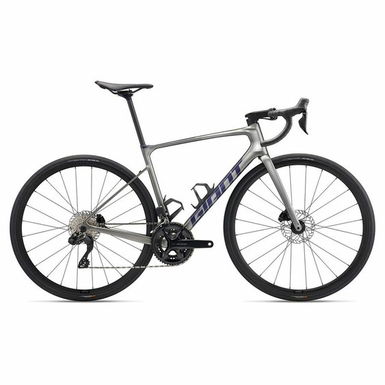 /images/GIANT/GIANT_Defy_Advanced_1_Charcoal_MilkyWay_1.jpg