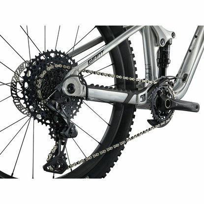 /images/GIANT/bicykel Faith 24 Giant One Size Raw Aluminum_3.jpg