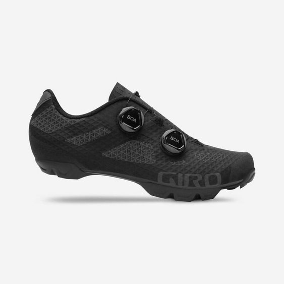 /images/GIRO/Tretry GIRO Sector Black Dark Shadow_1.jpg