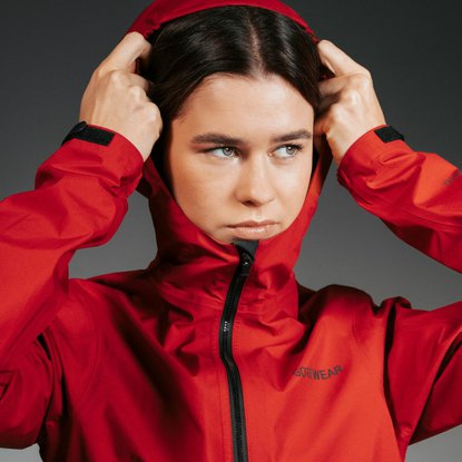 GORE Lupra Gore-Tex Hooded Jacket Womens_4.jpg