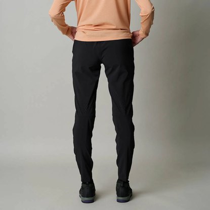 /images/ION/Damske dlhe nohavice ION Ionic LT Black 2025_3.jpg