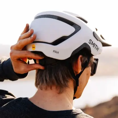 /images/SMITH/Cyklisticka prilba SMITH Pilot MIPS Matte White_6.webp