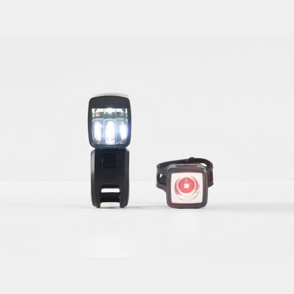 Svetla Trek CommuterCompRFlareRCityBikeLightSet_5.jpg